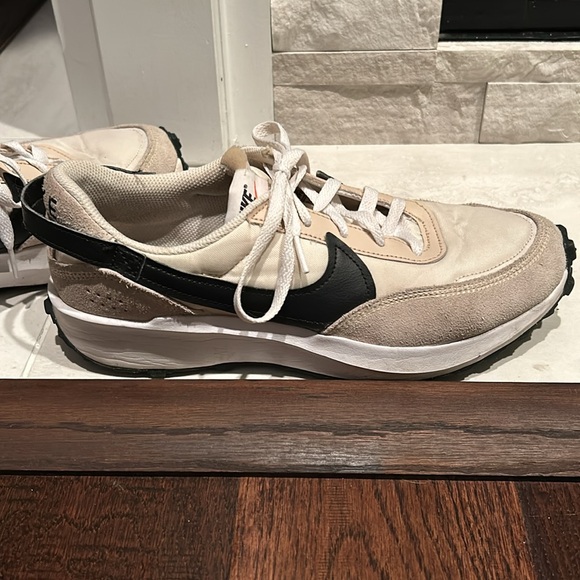 Nike Waffle Debut Women’s - Picture 3 of 7